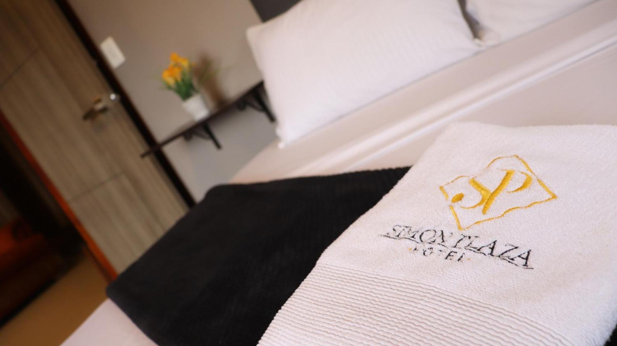 Hotel Simon Plaza Pereira Kültér fotó