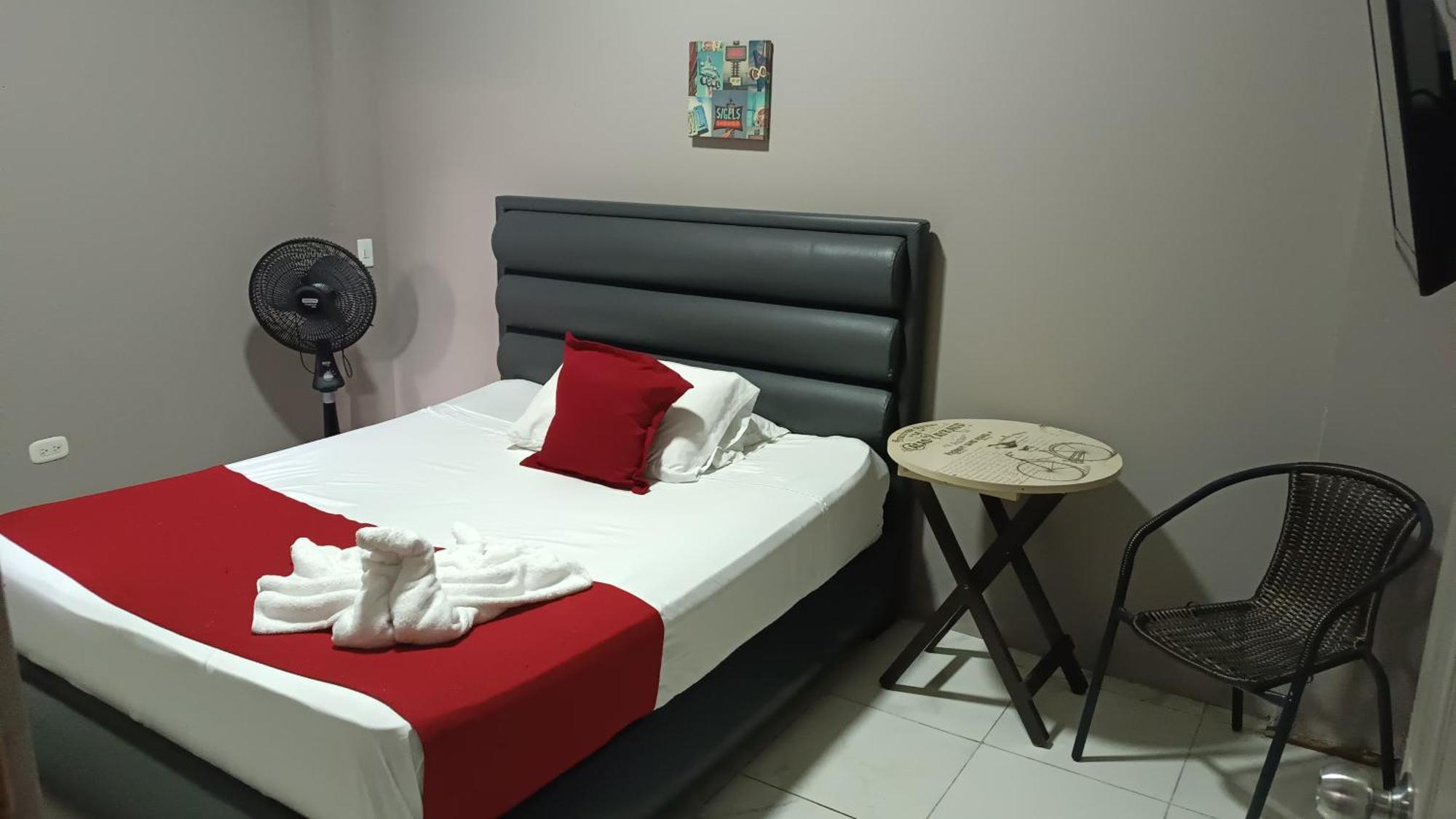 Hotel Simon Plaza Pereira Kültér fotó